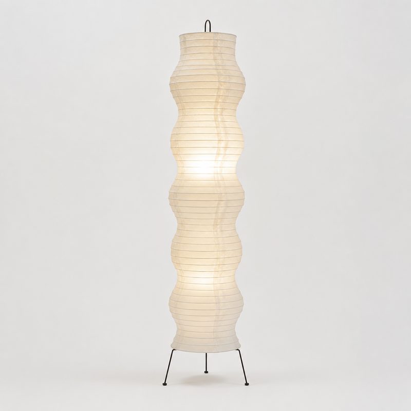 Isamu Noguchi Akari Lamp