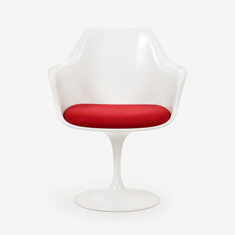 Eero Saarinen Tulip chair